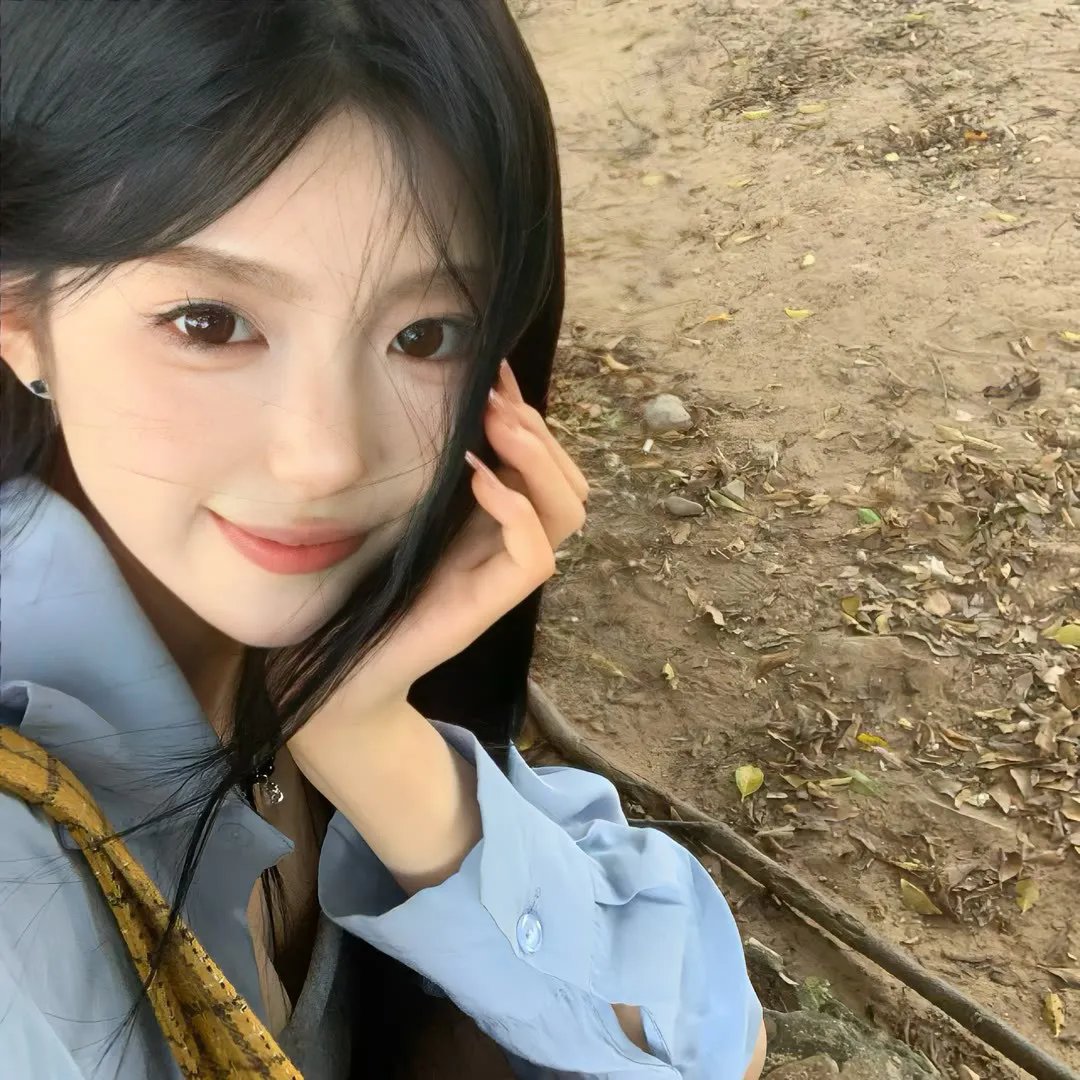 黑夜里的眼睛